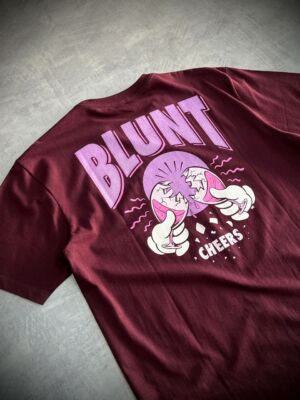 Camiseta Blunt Cheers - Vinho